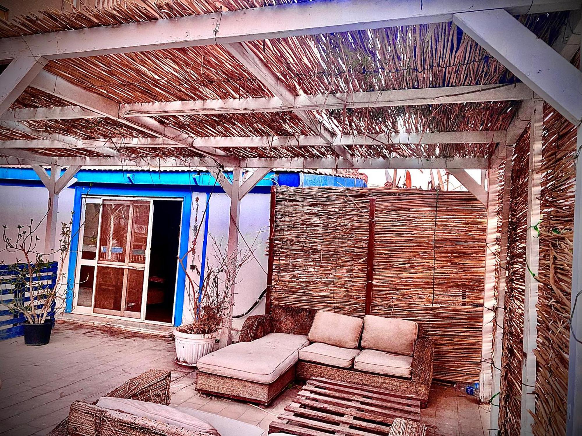 Airport Rooftop Club Luxurious Rooms And Studios El El Cairo Exterior foto